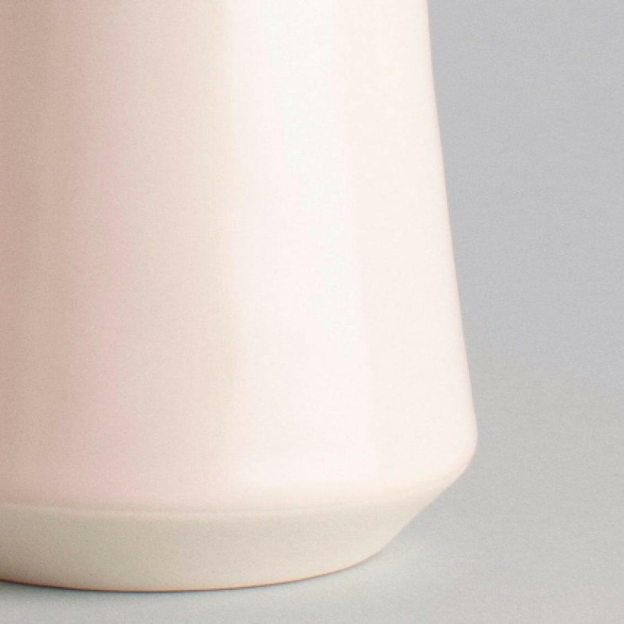 Durable cups available at Castellio.shop, offering long-lasting and quality drinkware for everyday use