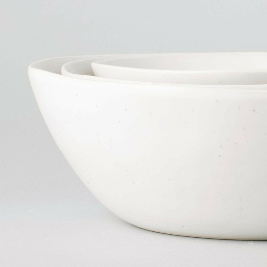 Elegant nested serving bowls designed for space-saving elegance, perfect for stylish and efficient kitchen storage