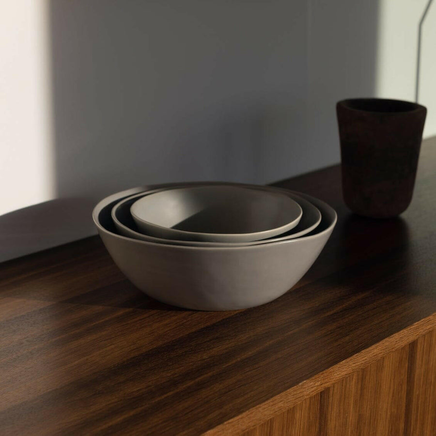 Elegant nested serving bowls designed for space-saving elegance, perfect for stylish and efficient kitchen storage