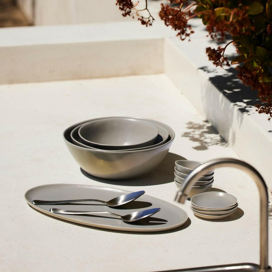 Elegant nested serving bowls designed for space-saving elegance, perfect for stylish and efficient kitchen storage