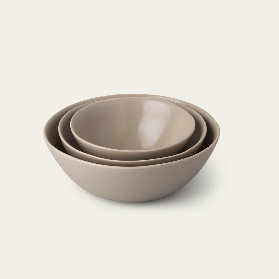 Elegant nested serving bowls designed for space-saving elegance, perfect for stylish and efficient kitchen storage