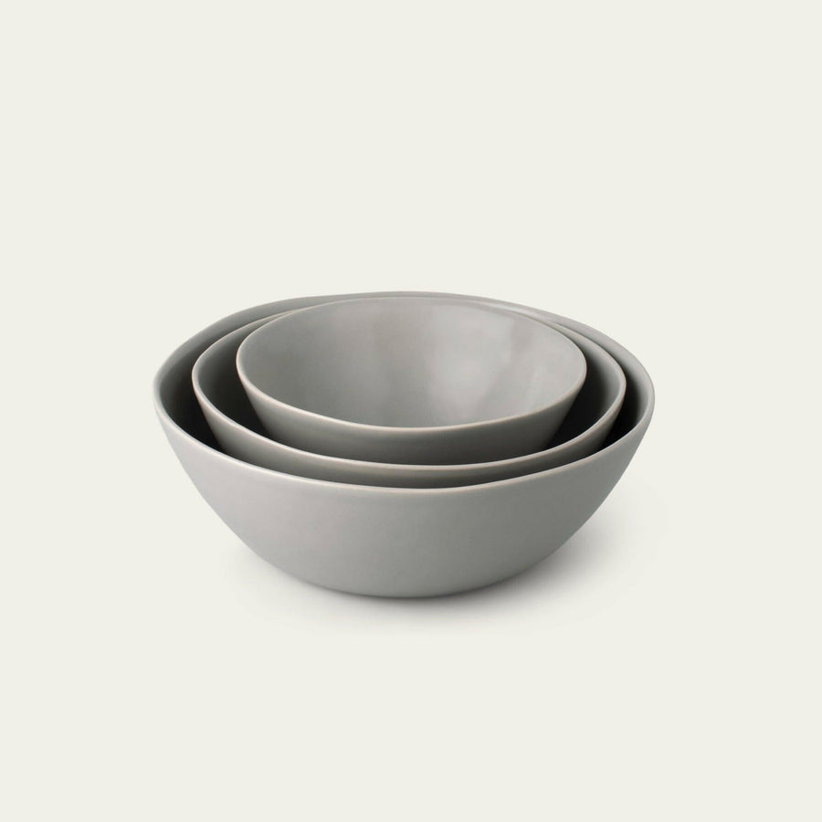 Elegant nested serving bowls designed for space-saving elegance, perfect for stylish and efficient kitchen storage