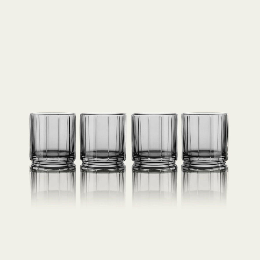 Elegant rocks glasses showcasing refined craftsmanship and sophisticated design for luxury drinkware enthusiasts.