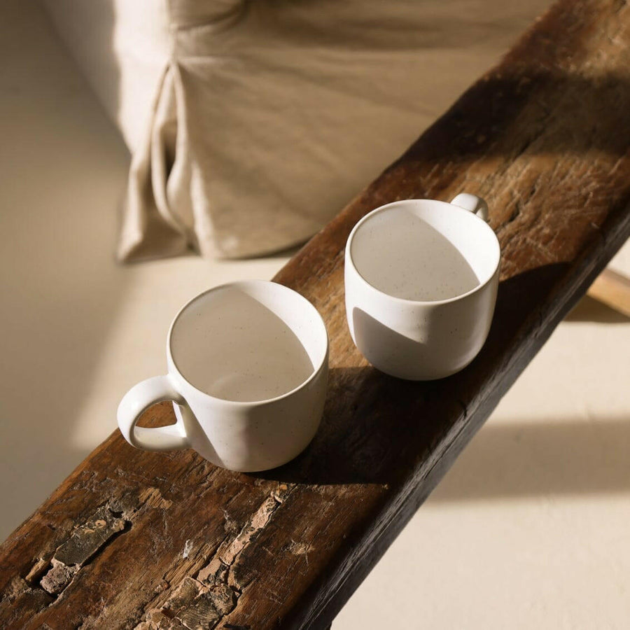 Stylish ceramic mugs perfect for elegant coffee and tea experiences, combining functionality with modern design.